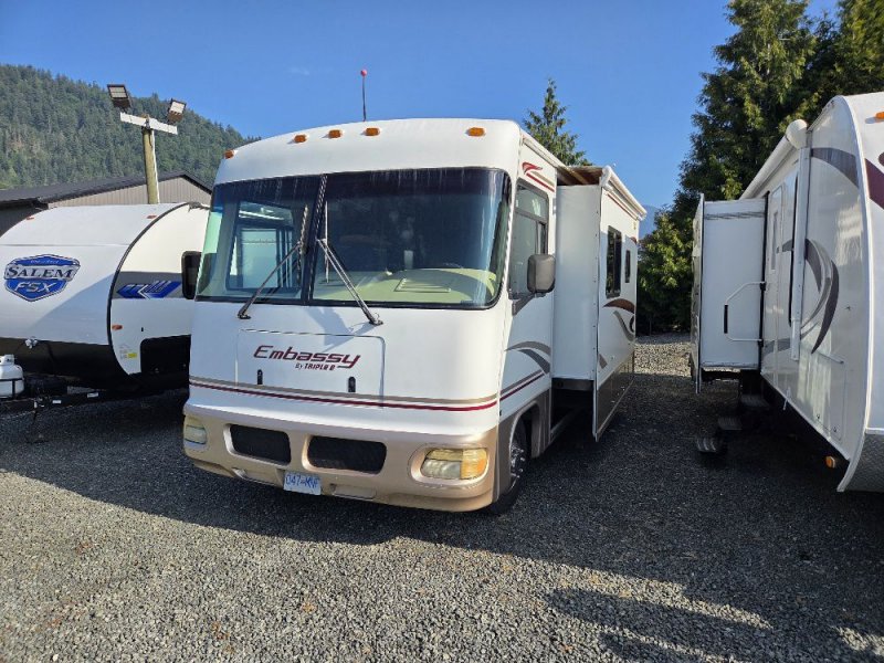 2003 TRIPLE E EMBASSY 30G