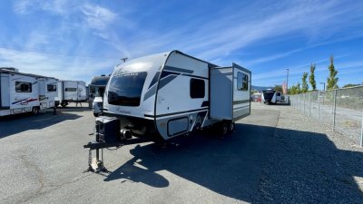 2023 APEX NANO 208 BHS