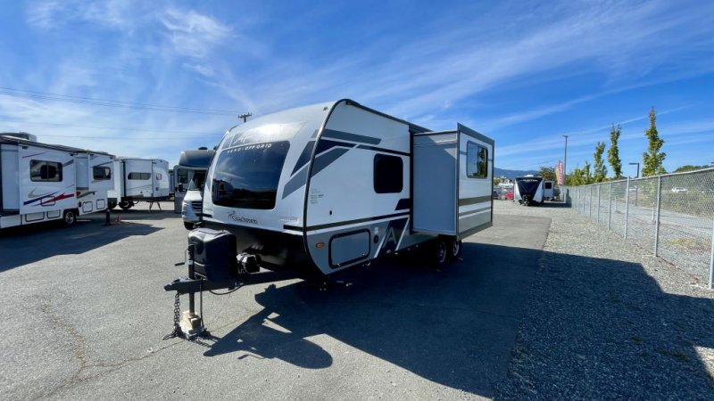 2023 COACHMEN APEX NANO 208 BHS