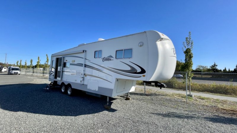 2008 GENERAL COACH CITATION SUPREME 29.5 RLS
