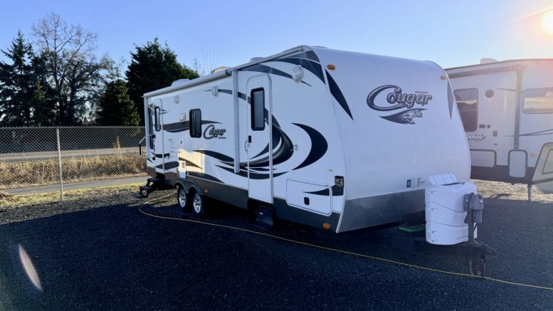2013 KEYSTONE COUGAR 25 RSLWE