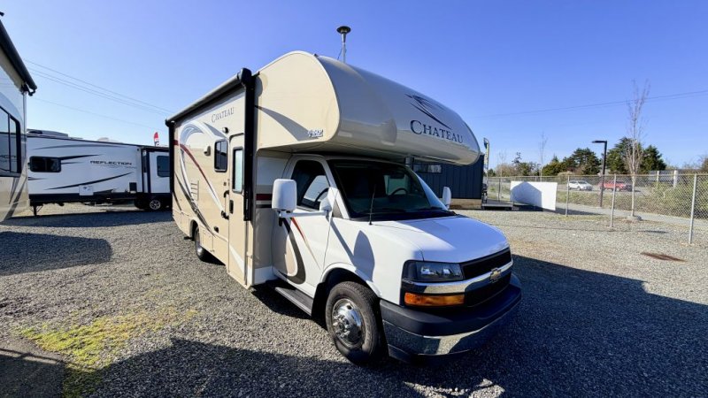 2017 THOR CHATEAU 24 F