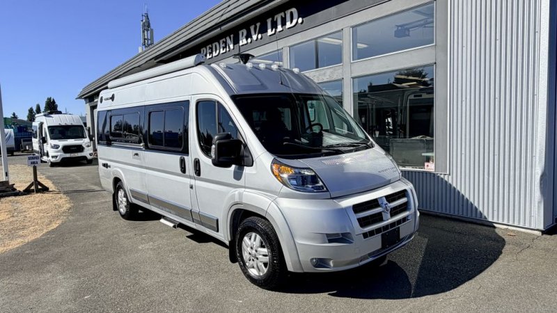 2016 WINNEBAGO TRAVATO 59 K