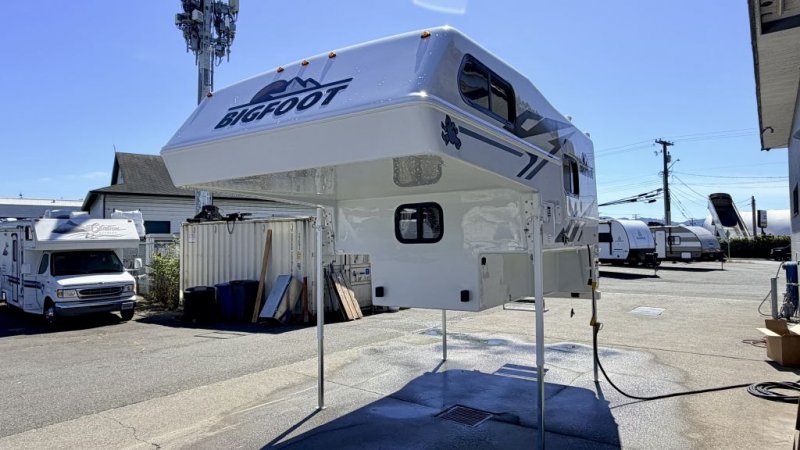 2027 BIGFOOT RV BIGFOOT 1500 8.2 SB