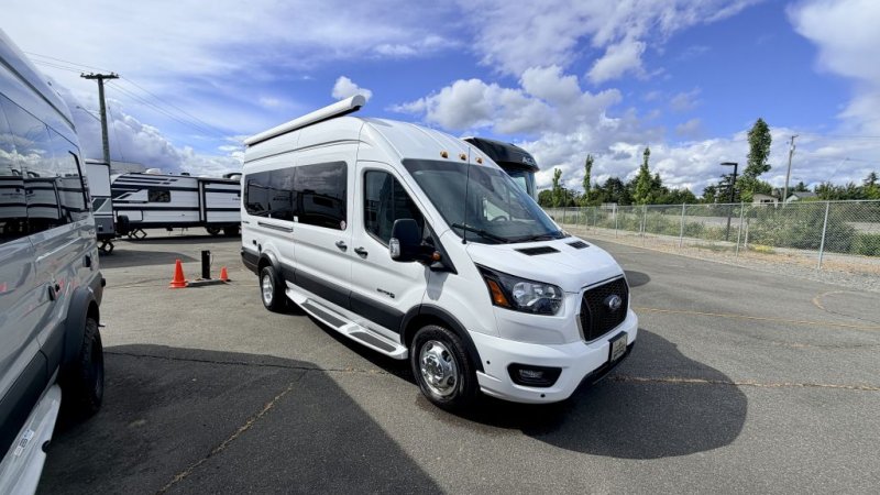 2026 COACHMEN BEYOND 22C AWD