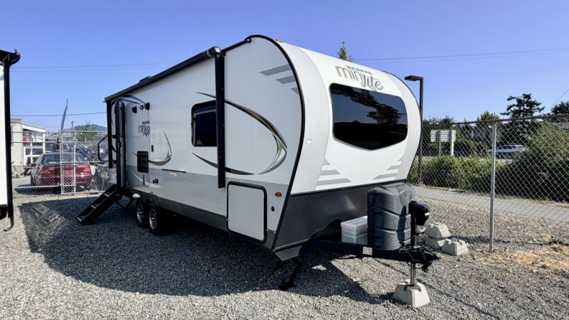 2019 FOREST RIVER ROCKWOOD 2512 S