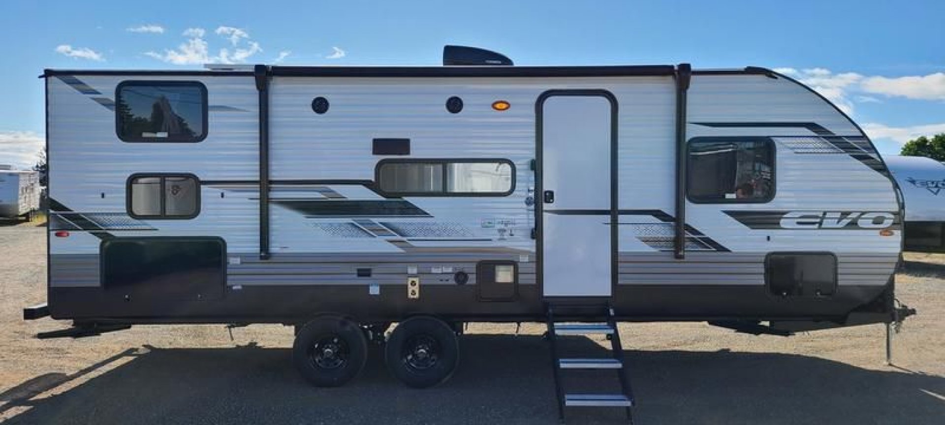 2023 Forest River Stealth Evo T2495dbx Travel Trailer #FEV2307