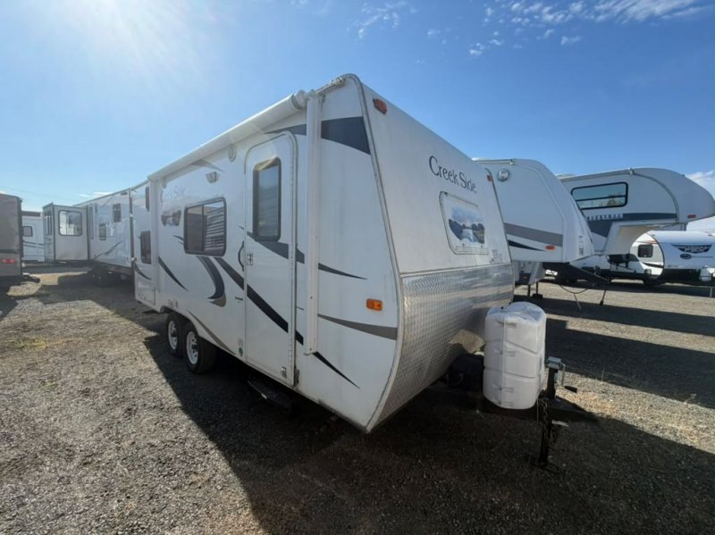 2011 CREEKSIDE 18CK