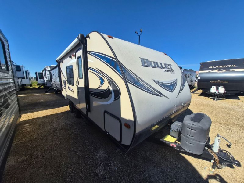 2017 KEYSTONE BULLET 2070BH