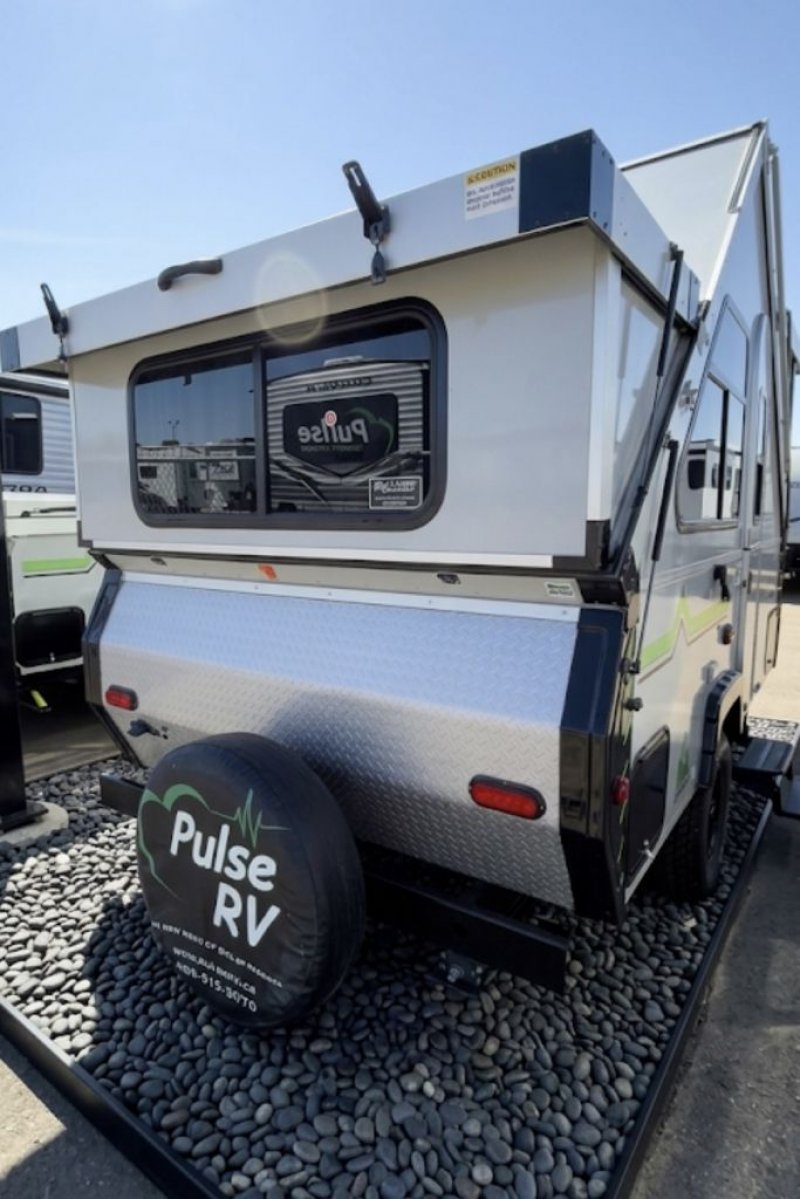 2022 ALINER RANGER 12 REAR SOFA