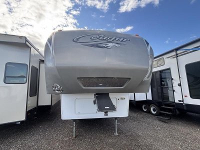 2013 COUGAR 324RLB