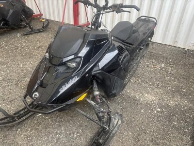 2023 SUMMIT 850