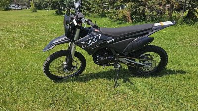 2025 RXF MX 300