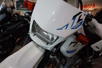 2025 DR 650SE