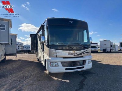 2015 BOUNDER CLASSIC 34B