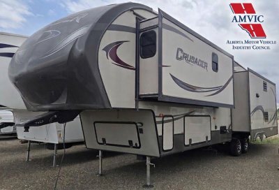 2015 AVENGER 334CKT
