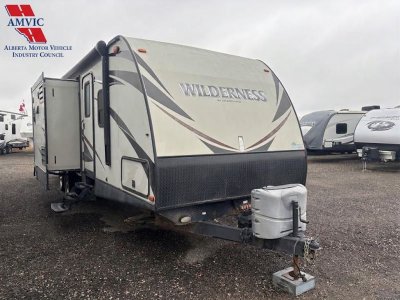 2016 WILDERNESS WD 3250BS