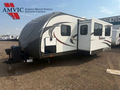 2015 RADIANCE ULTRA LITE R-28QBSS