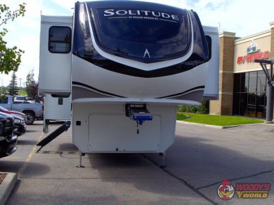 2026 SOLITUDE 380FL