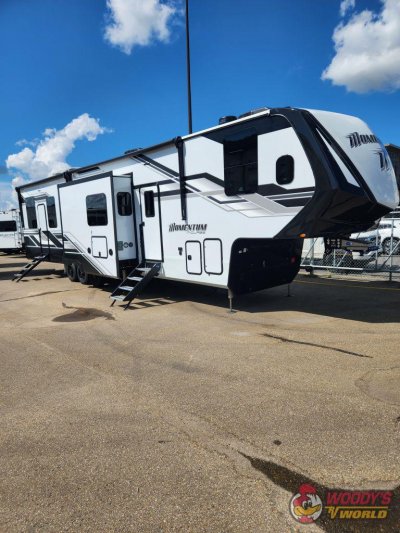 2026 MOMENTUM M-CLASS 392M