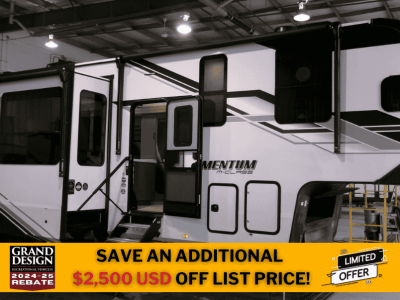 2025 MOMENTUM M-CLASS 395MS