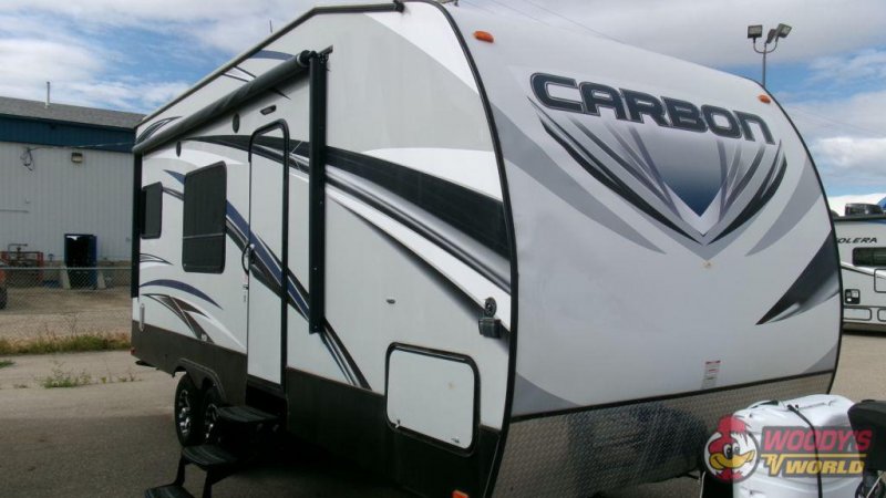 2015 KEYSTONE RV CARBON M-22