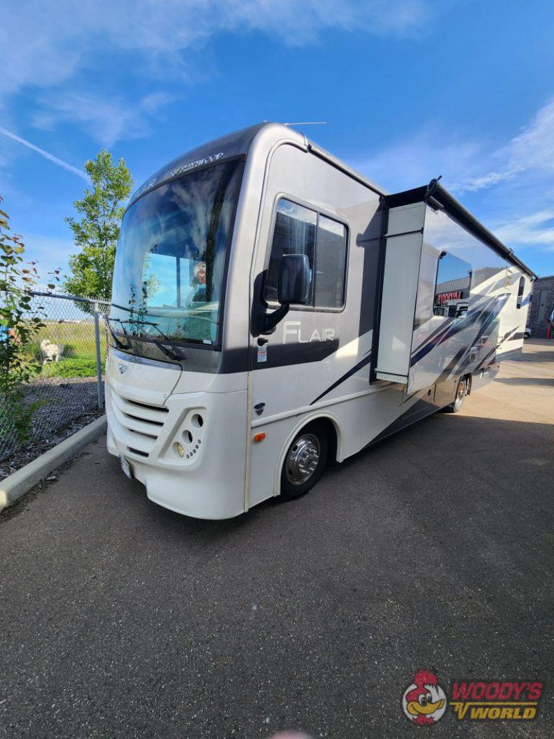 2022 FLEETWOOD FLAIR 29M