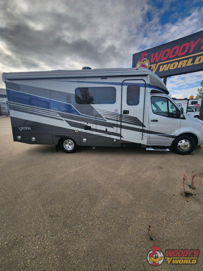 2026 RENEGADE VIENNA 25RML