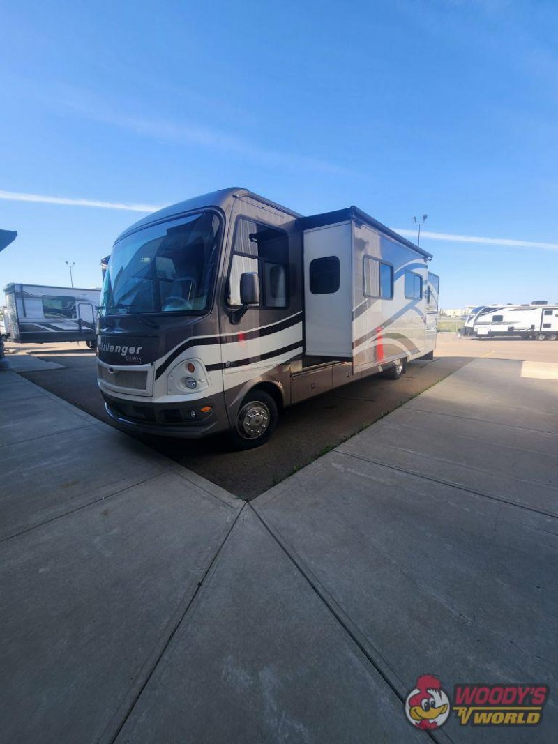 2010 DAMON CHALLENGER M348