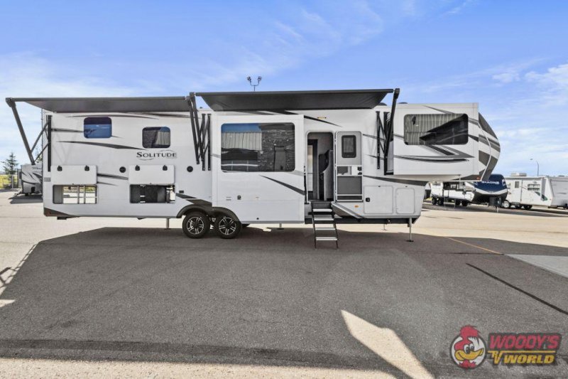 2025 GRAND DESIGN SOLITUDE 382WB