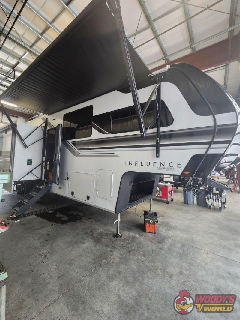 2026 GRAND DESIGN INFLUENCE 3804DS