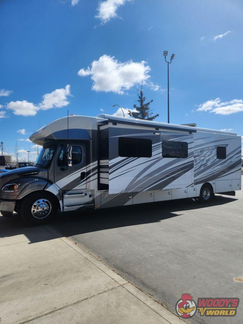 2026 RENEGADE VERONA LE 40LTS