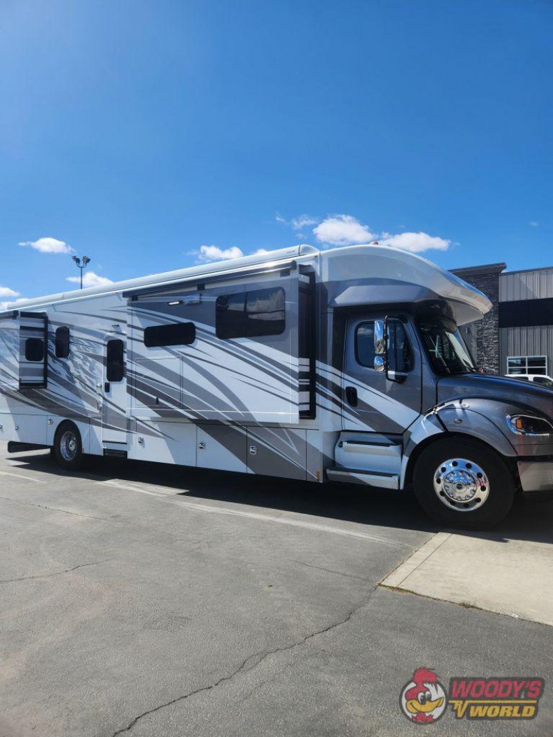 2026 RENEGADE VERONA 40LE