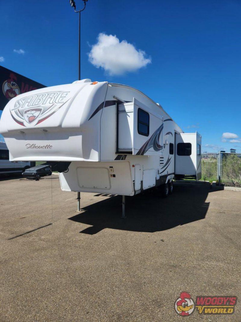 2012 FOREST RIVER SABRE SILHOUETTE 290REFD