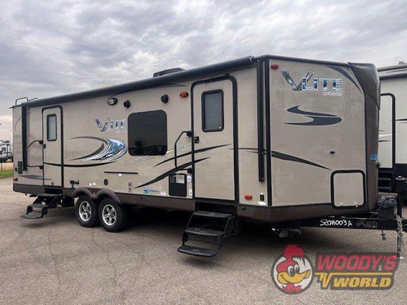 2014 FOREST RIVER FLAGSTAFF SUPER V 26WFKS