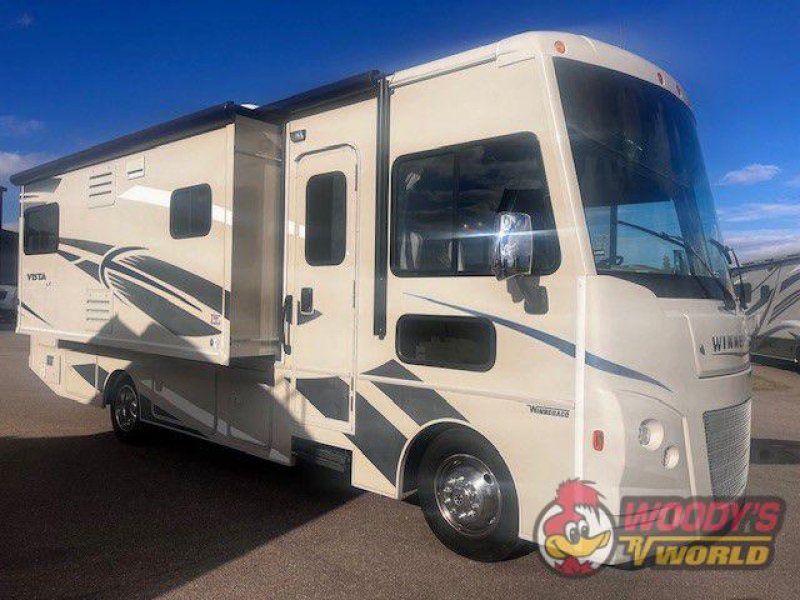 2017 WINNEBAGO VISTA LX 27N