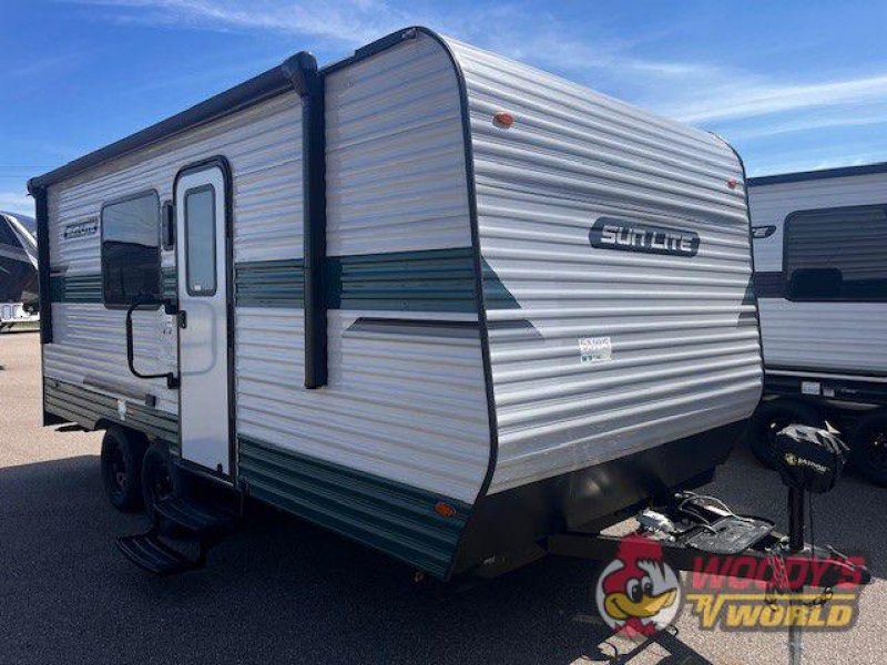 2027 SUNSET PARK RV SUN LITE 18TH