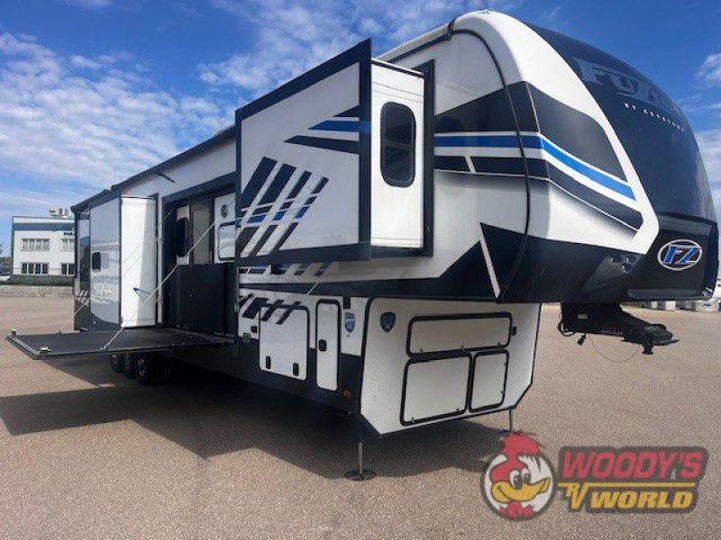 2023 KEYSTONE RV FUZION 424
