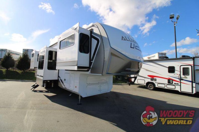 2025 ALLIANCE RV PARADIGM 385FL