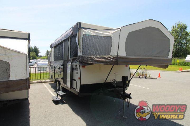 2016 FOREST RIVER ROCKWOOD HIGHWALL HW269