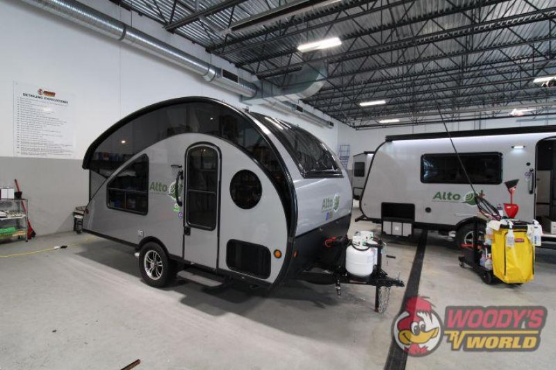 2025 SAFARI CONDO ALTO 1723R