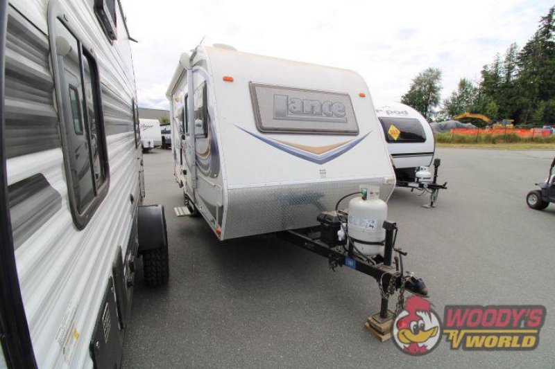 2012 LANCE LANCE 1575