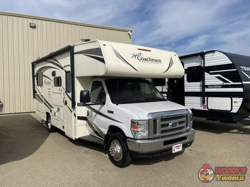2017 COACHMEN FREELANDER 22QB
