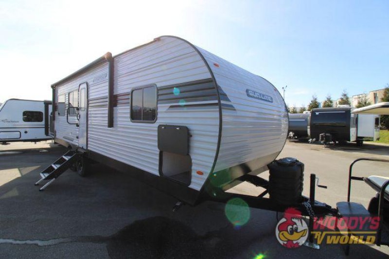 2026 SUNSET PARK RV SUN LITE 27WQB