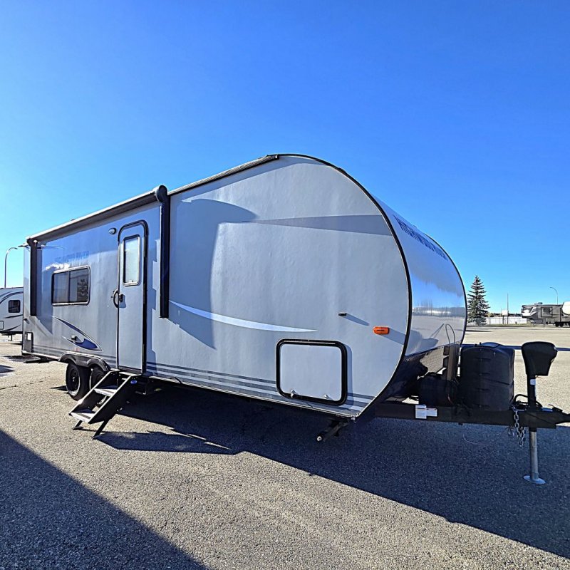 2020 HIGHWOOD RIVER 241RB