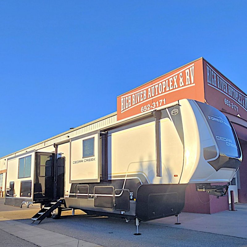 2026 CEDAR CREEK 385RK