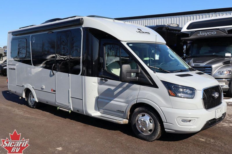 2026 LEISURE TRAVEL VANS WONDER W24RTB