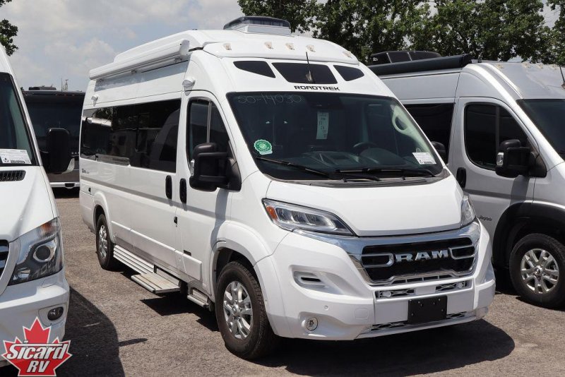 2027 ROADTREK ZION SLUMBER