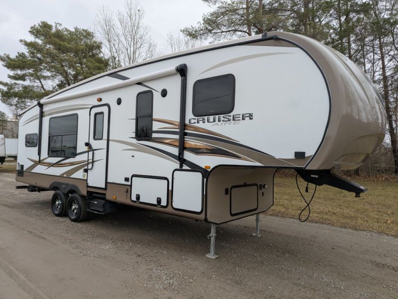 2015 CROSSROADS Cruiser Aire 28RK