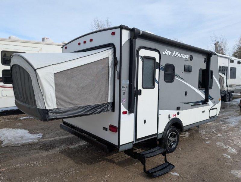 2016 JAYCO Jay Feather X17Z